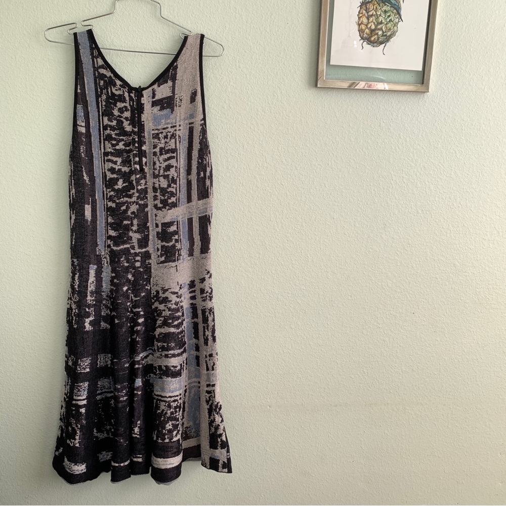 NIC + ZOE sleeveless shift a-line dress knit abstract ecru pattern size Medium - Picture 6 of 9
